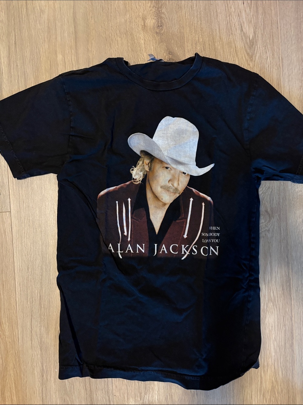 Unisex small Black Graphic Country Tee - Alan Jackson